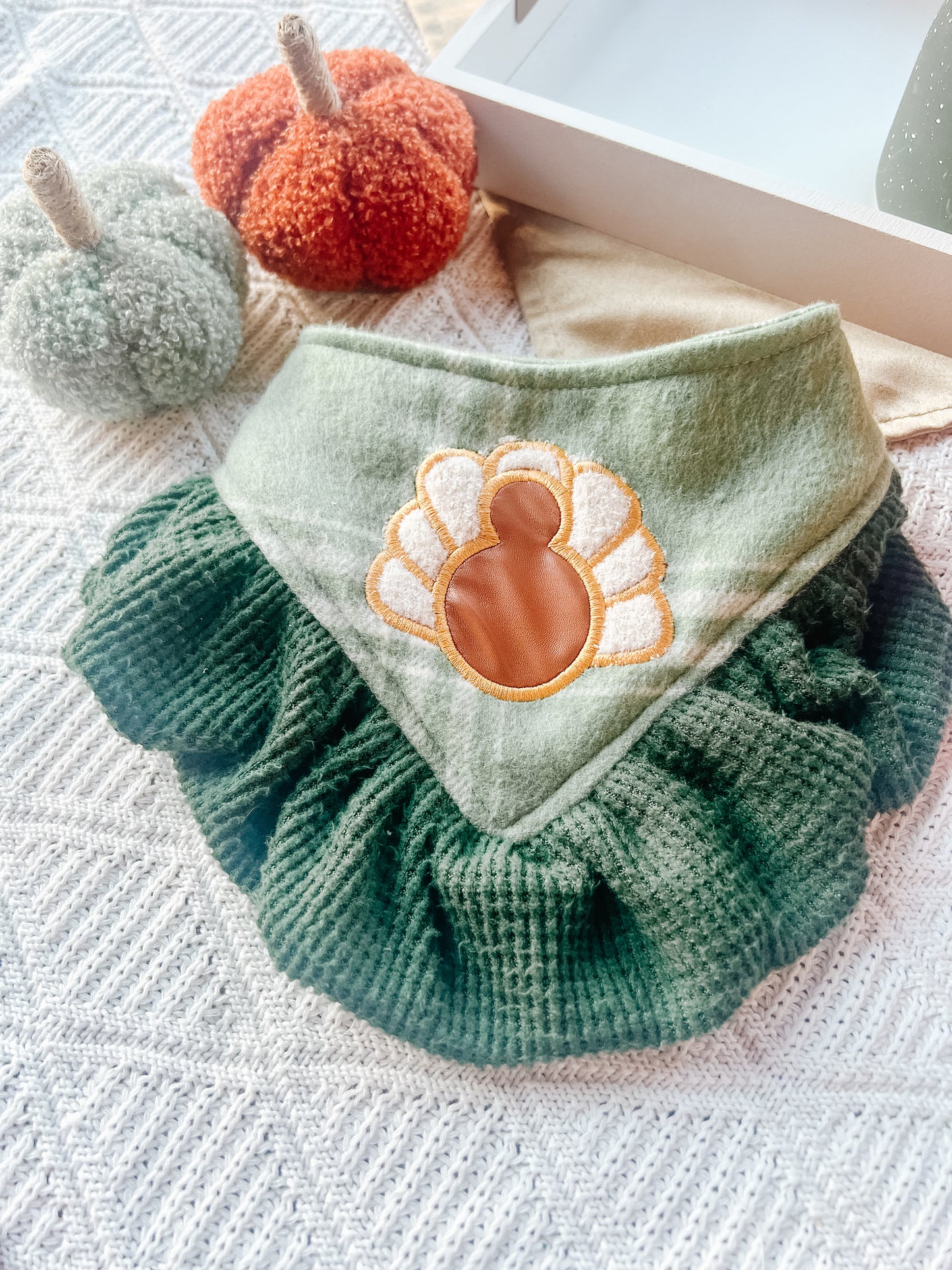 Turkey on Green  with Ruffle Bandana