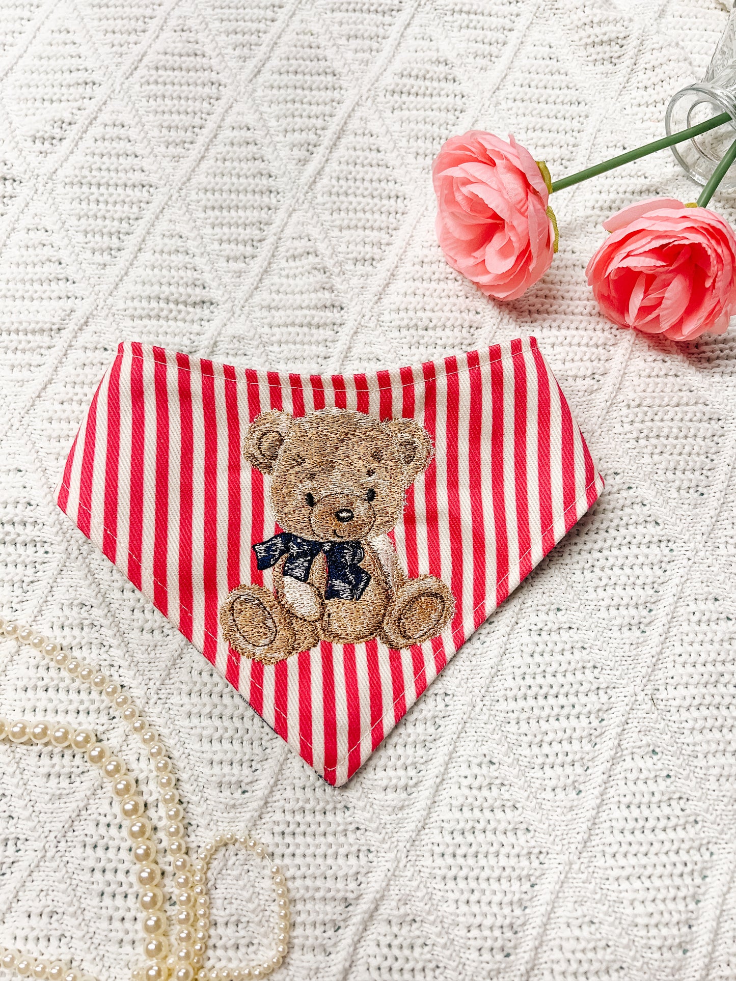 Teddy on Stripes