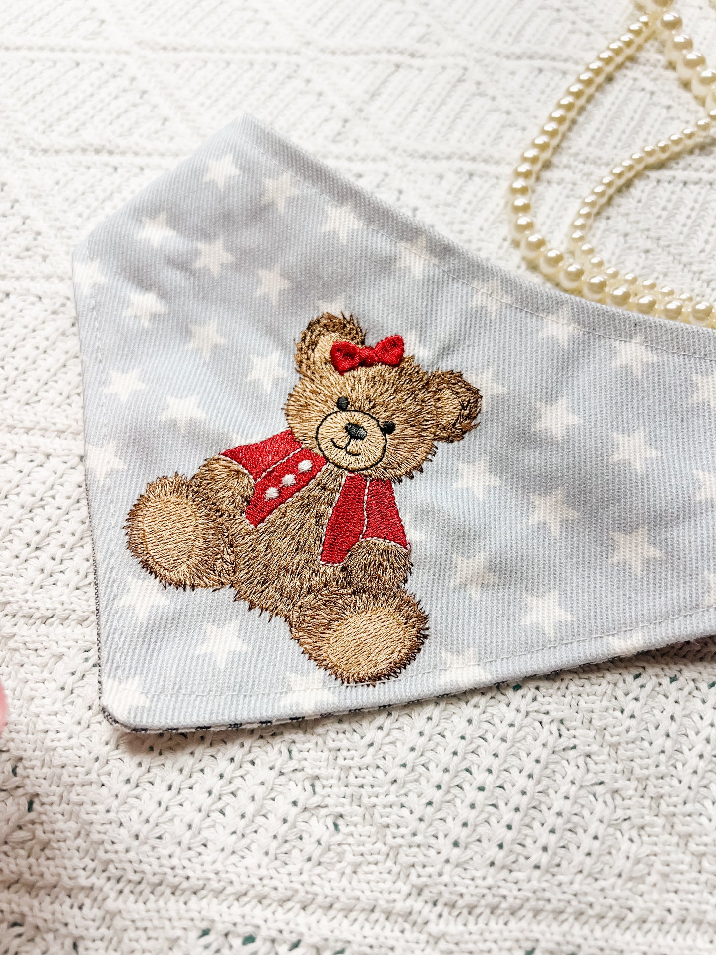 Teddy on Stars