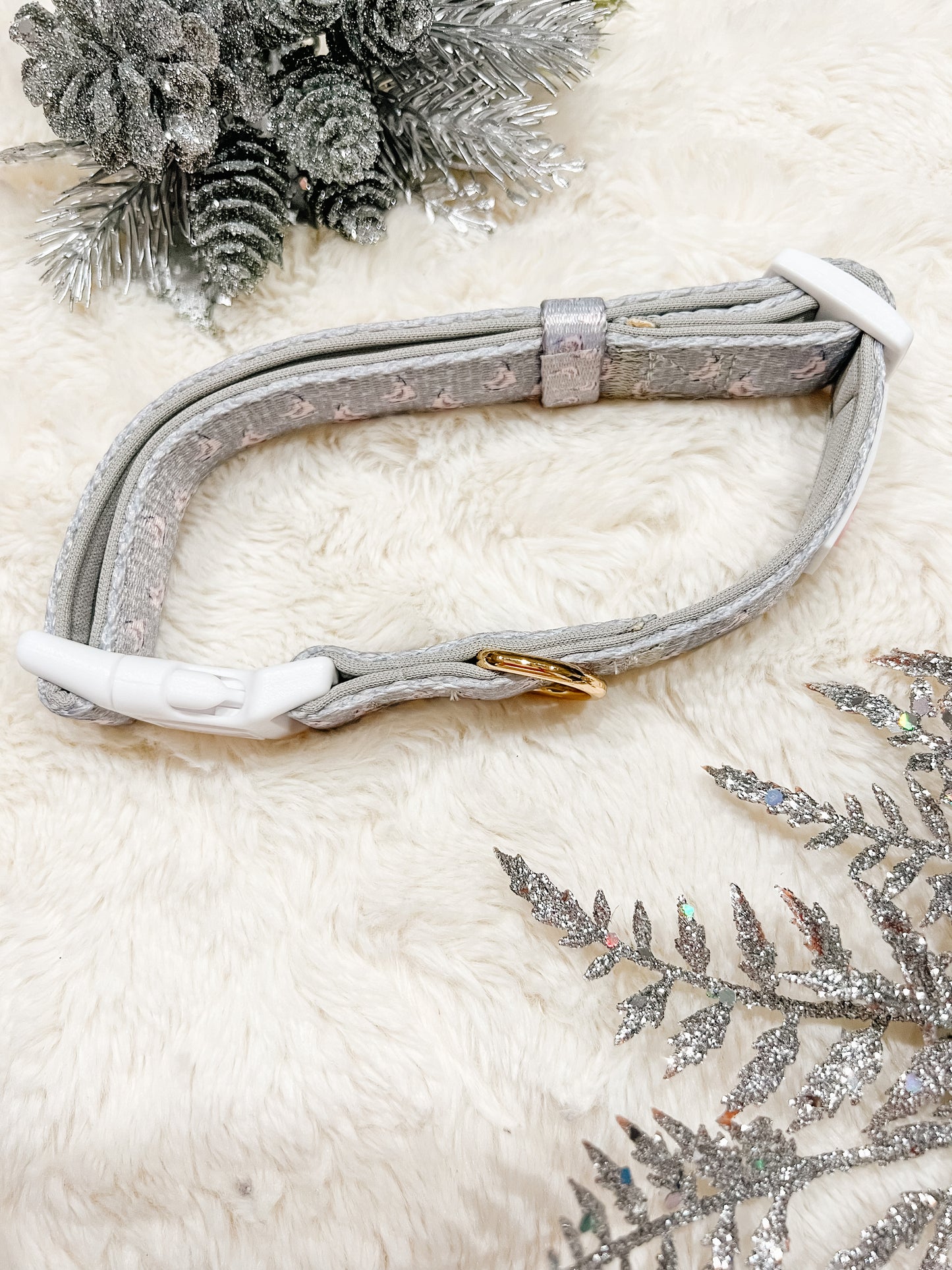 Gray Ice Skates Collar