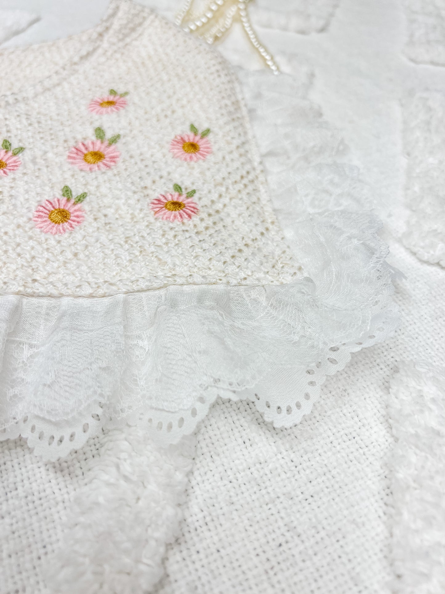 Pocket Full of Daisies